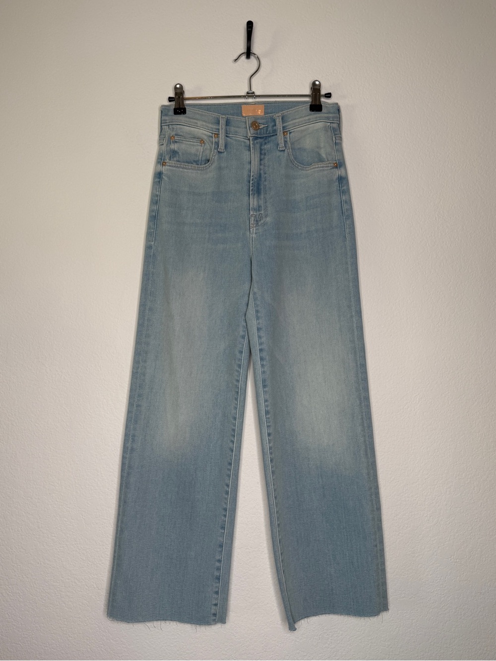 MOTHER The Rambler Zip Ankle Fray Chill Pill